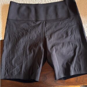 Knix thigh saver 6” black short